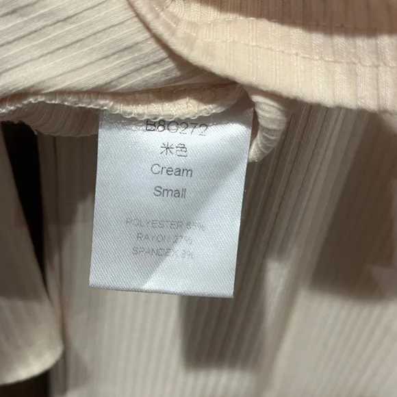 Three Piece Lounge Set - Picture 2 of 8